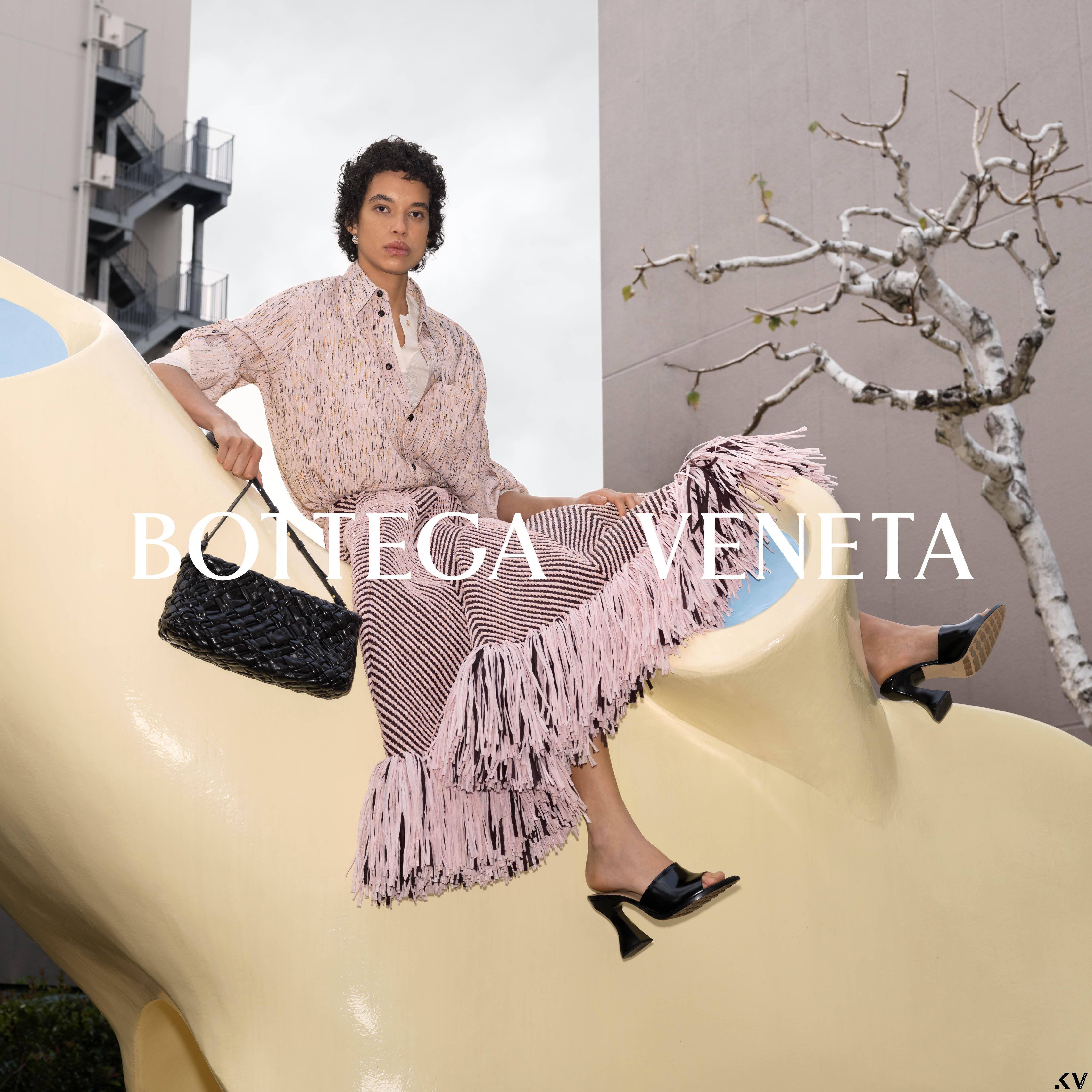 包・开箱／Bottega Veneta新作Citta与Cha Cha要认识！极简实用编织包 时尚穿搭 图2张
